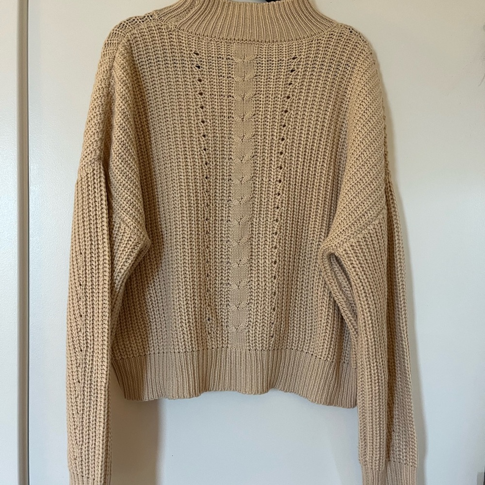 Beige Ribbed Cable Sweater - Picture 2 of 4